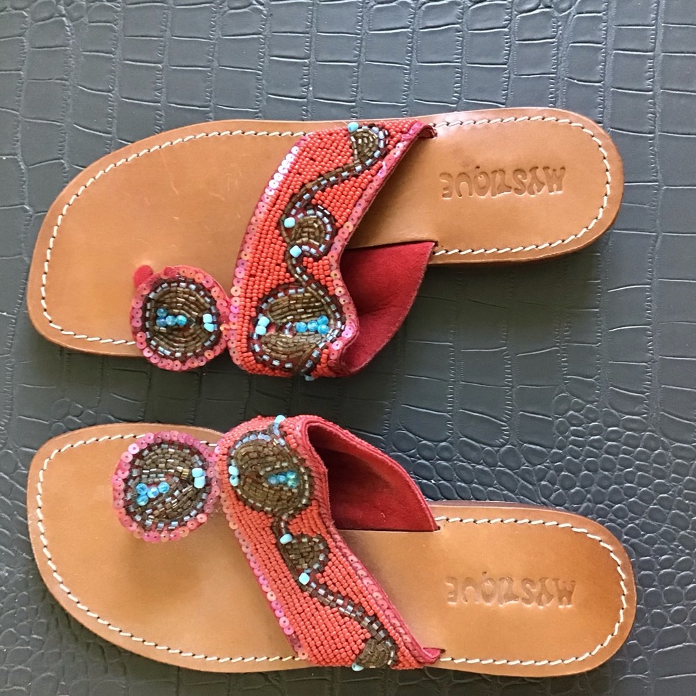 New MYSTIQUE bead sandals size 6 with dust bag Saks Off Fifth
